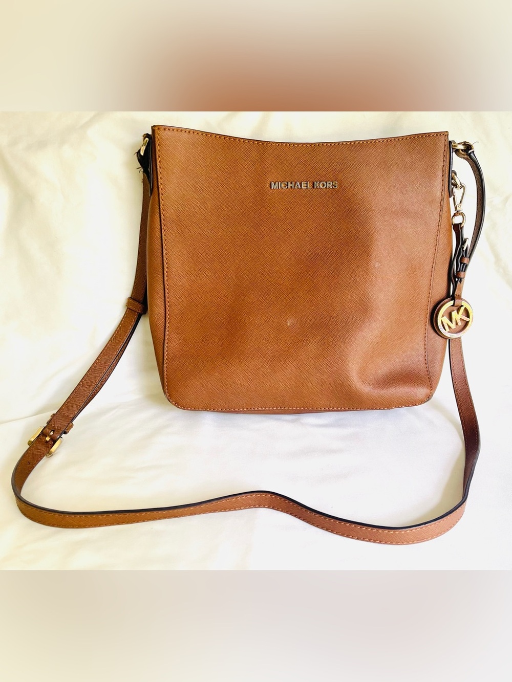 Michael Kors Jet Set Travel Saffiano Leather Crossbody Bag